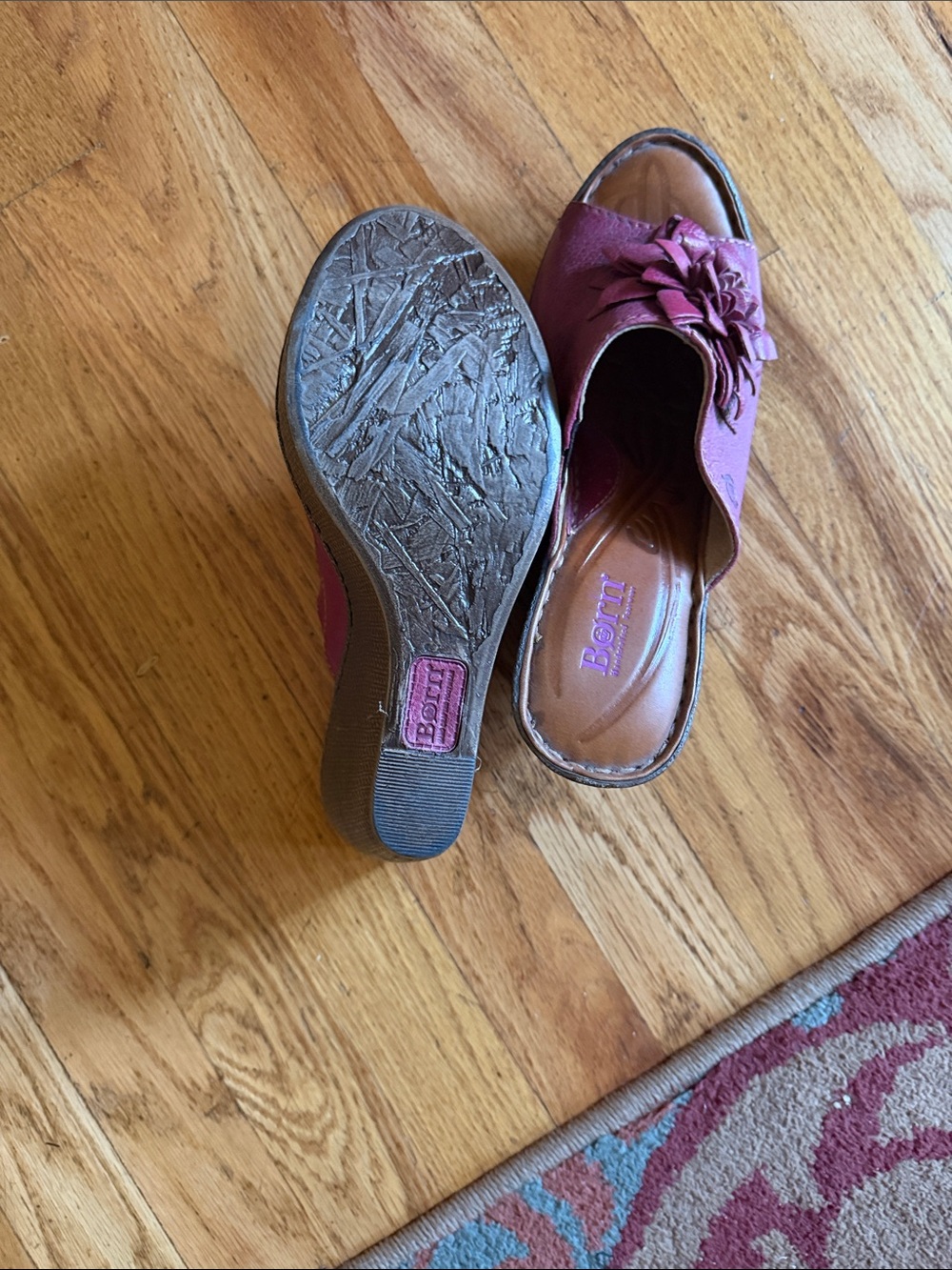 Born Women's Berry Pink Leather Flower Wedge Mules - Picture 2 of 4